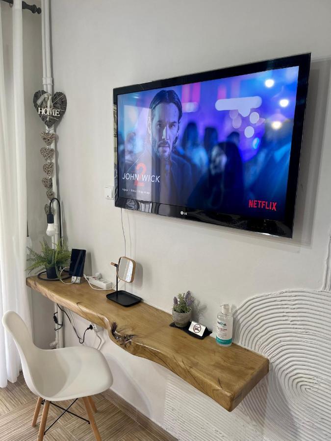 Oikiastudios Патра Екстериор снимка